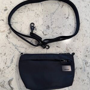 Pacsafe Black Crossbody Bag- CitysafeCS25